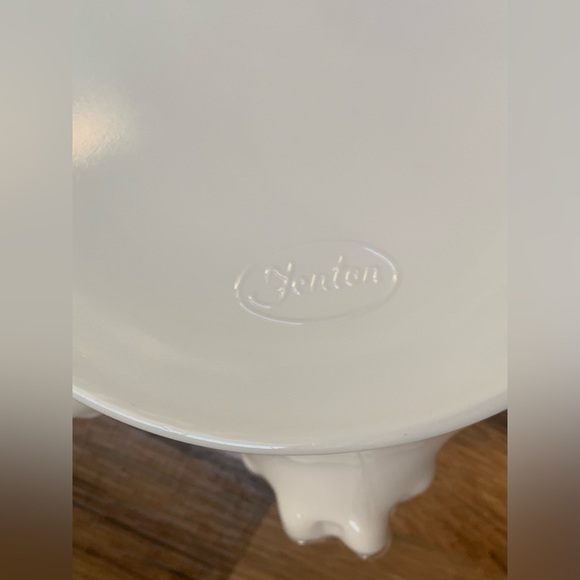 Vintage Fenton Ruffled Edge Candy-Dish - Picture 7 of 8